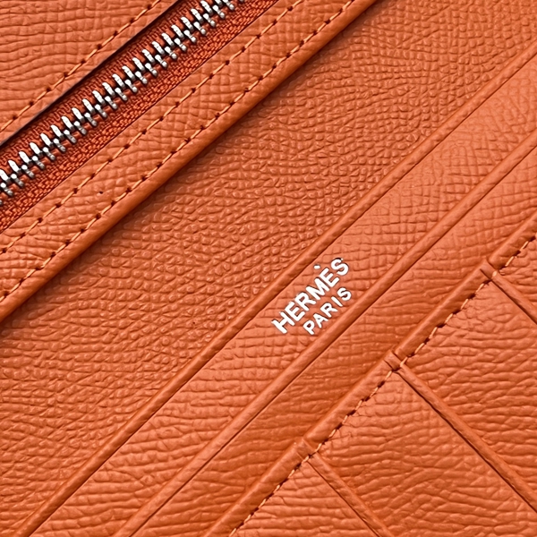 エルメス財布コピー着用イメージ